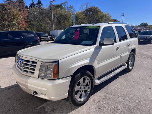 2005 Cadillac Escalade Base