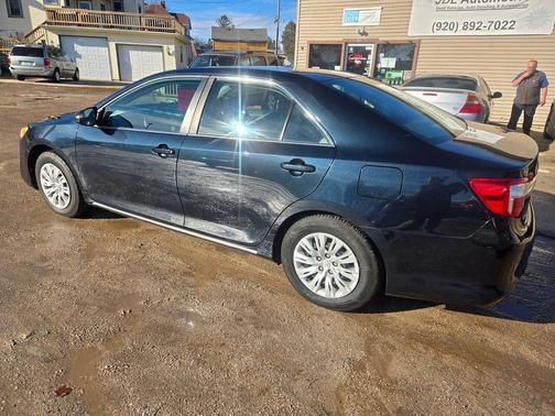 2014 Toyota Camry LE