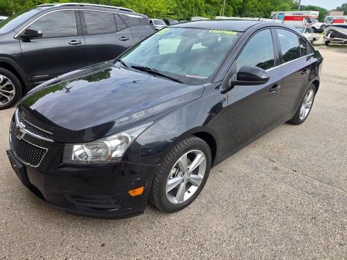 Black Granite Metallic 2013 Chevrolet Cruze 2LT