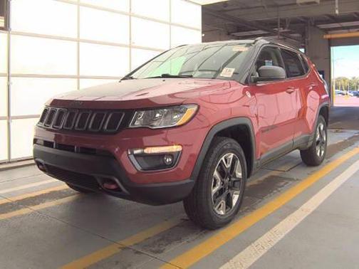 Redline Pearlcoat 2018 Jeep Compass Trailhawk