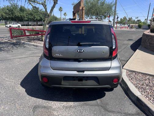 2017 Kia Soul Base