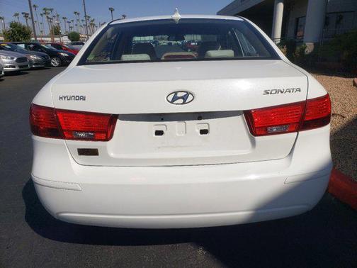 2010 Hyundai SONATA GLS
