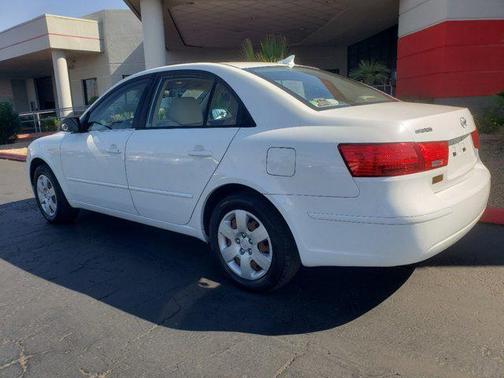 2010 Hyundai SONATA GLS
