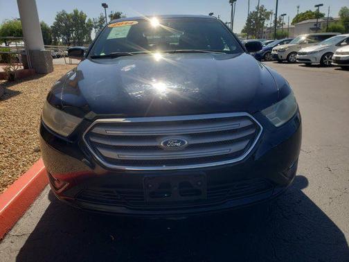2014 Ford Taurus SEL