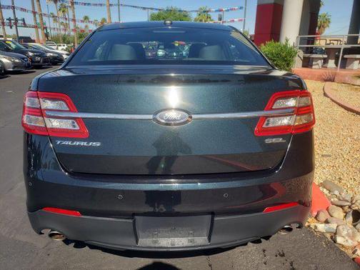 2014 Ford Taurus SEL