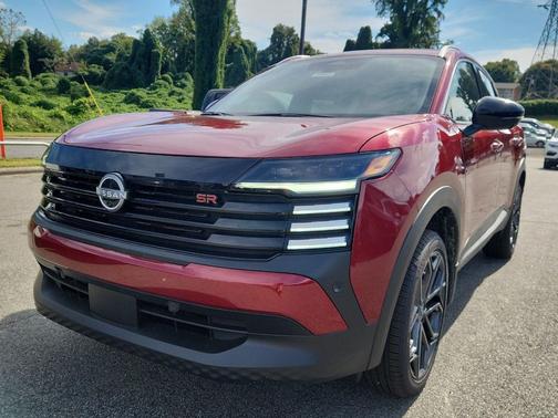 Scarlet Ember T 2026 Nissan Kicks SR