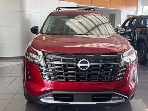 SCARLET EMBER T 2026 Nissan Pathfinder Platinum