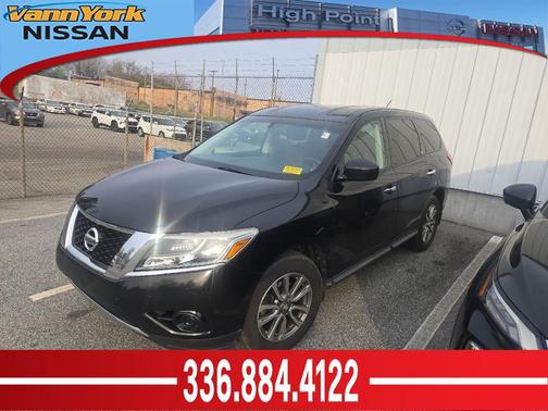 Super Black 2013 Nissan Pathfinder S