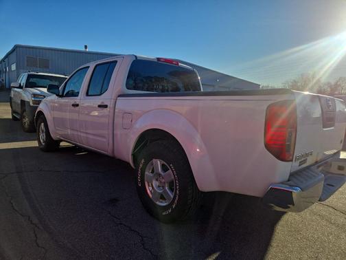 2007 Nissan Frontier SE Crew Cab