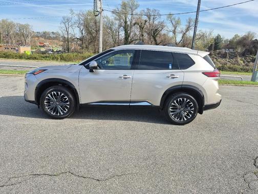 Champagne Silver Metallic 2026 Nissan Rogue Platinum