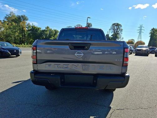 2026 Nissan Frontier S