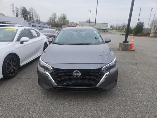 Gun Metallic 2024 Nissan Sentra S
