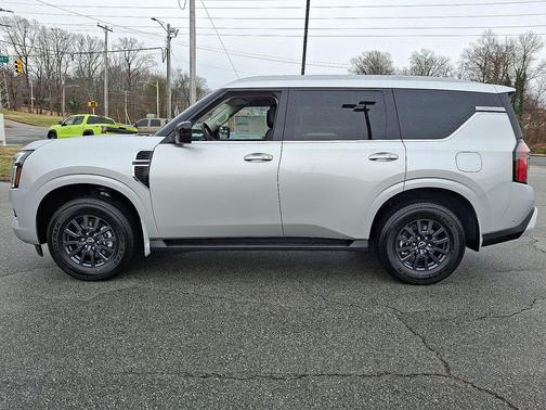 2026 Nissan Armada SV