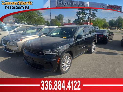 DB Black Clearcoat 2023 Dodge Durango GT AWD