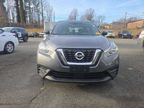 2020 Nissan Kicks S