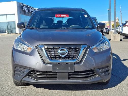 2020 Nissan Kicks S