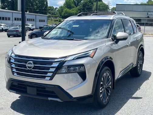 Champg Silv Met 2026 Nissan Rogue Platinum