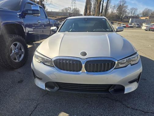 2019 BMW 330 330i