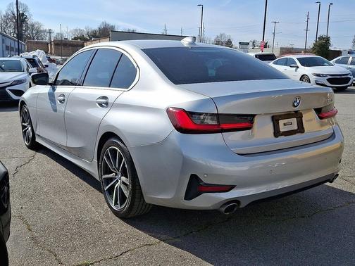 2019 BMW 330 330i