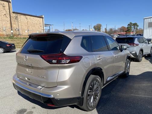 2024 Nissan Rogue Platinum