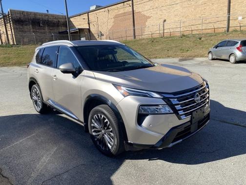 2024 Nissan Rogue Platinum