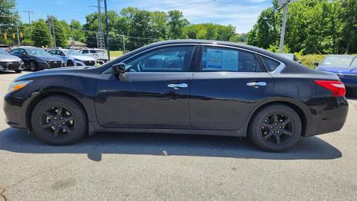 Super Black 2017 Nissan Altima 2.5 S