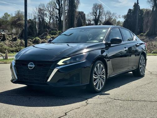 2023 Nissan Altima 2.5 SL