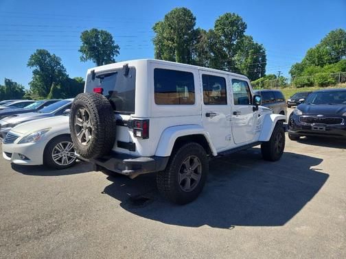 Bright White Clearcoat 2018 Jeep Wrangler JK Unlimited Golden Eagle