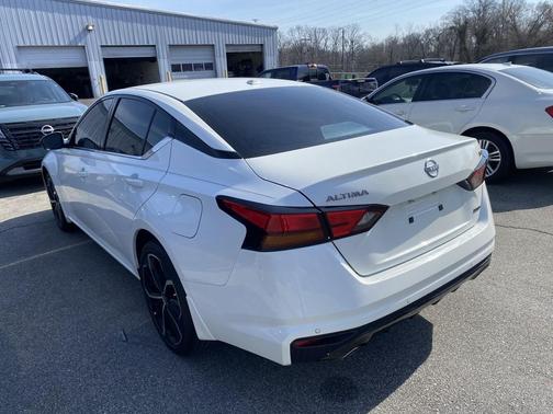 2025 Nissan Altima SR AWD