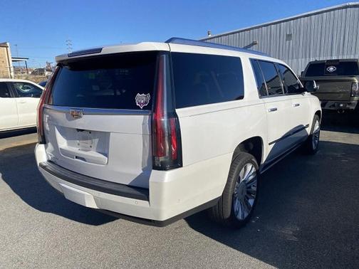 2017 Cadillac Escalade ESV Platinum
