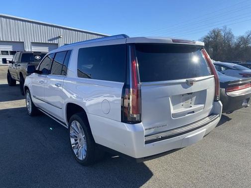 2017 Cadillac Escalade ESV Platinum