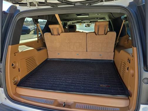 2017 Cadillac Escalade ESV Platinum