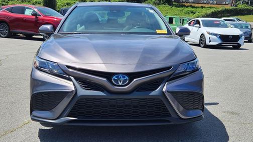 -SELECT- 2024 Toyota Camry Hybrid SE