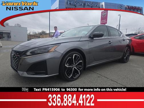 2023 Nissan Altima SR FWD