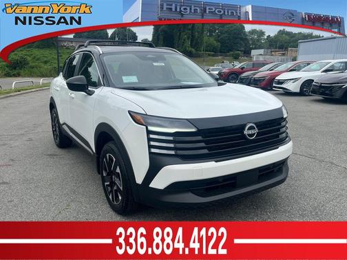 Aspen Wht Trico 2026 Nissan Kicks SV