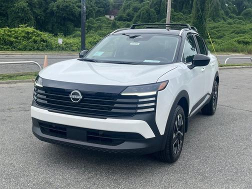 Aspen Wht Trico 2026 Nissan Kicks SV