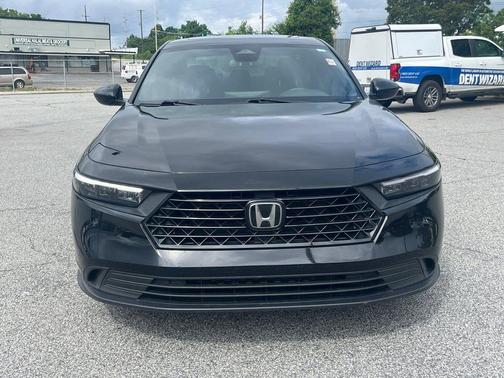 Crystal Black Pearl 2024 Honda Accord Hybrid Sport