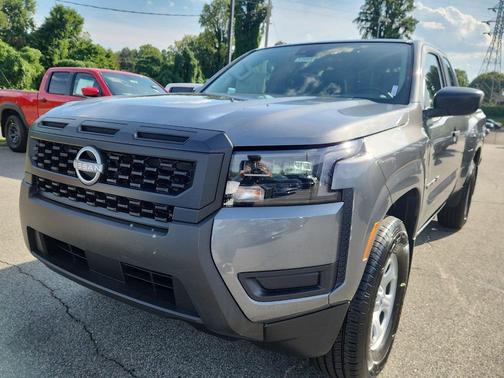 Gun Met 2027 Nissan Frontier S