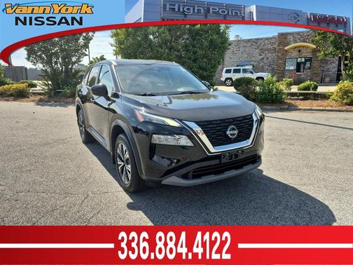 Super Black 2022 Nissan Rogue SV