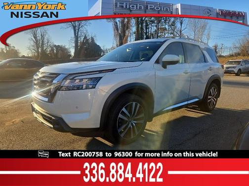 2024 Nissan Pathfinder Platinum FWD