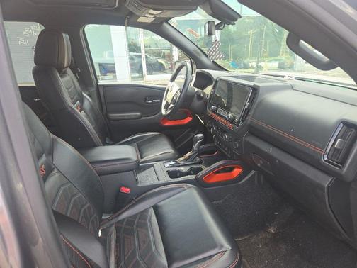 Gun Metallic 2025 Nissan Frontier PRO-4X