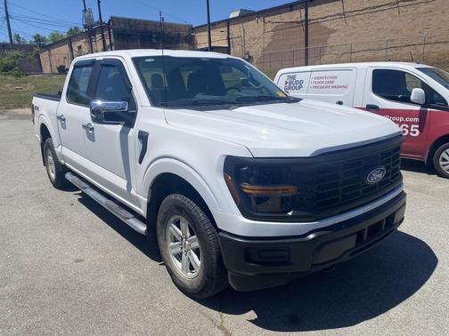 Oxford White 2024 Ford F-150 XL