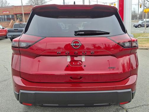 2026 Nissan Rogue Dark Armor