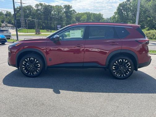 Scarlet Ember Tintcoat 2026 Nissan Rogue Dark Armor