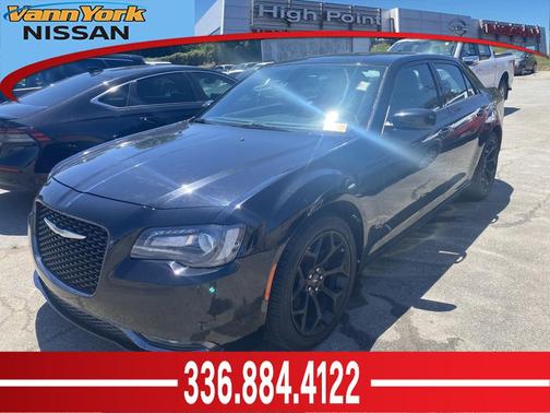 Gloss Black 2019 Chrysler 300 S