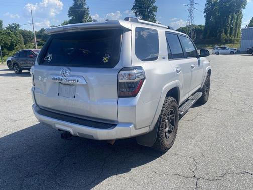 Classic Silver Metallic 2021 Toyota 4Runner SR5 Premium