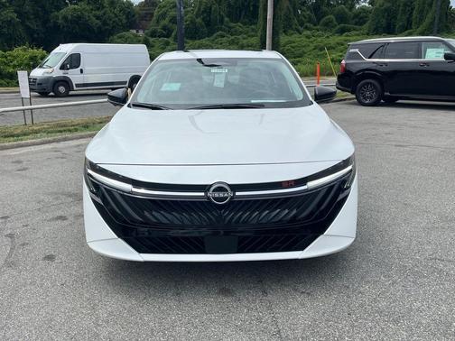 Aspen Wht Trico 2026 Nissan Sentra SR