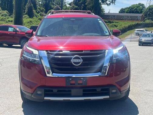 Scarlet Ember Tintcoat 2023 Nissan Pathfinder SL FWD