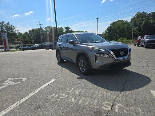 Gun Metallic 2021 Nissan Rogue S