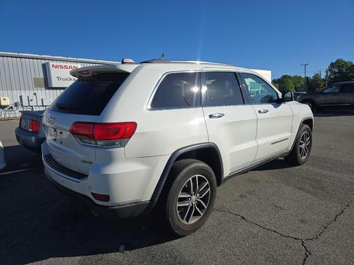 Bright White Clearcoat 2017 Jeep Grand Cherokee Limited